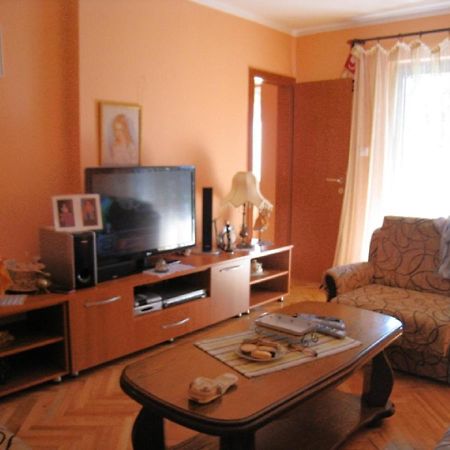 Apartment Stana Petrovac Exterior photo